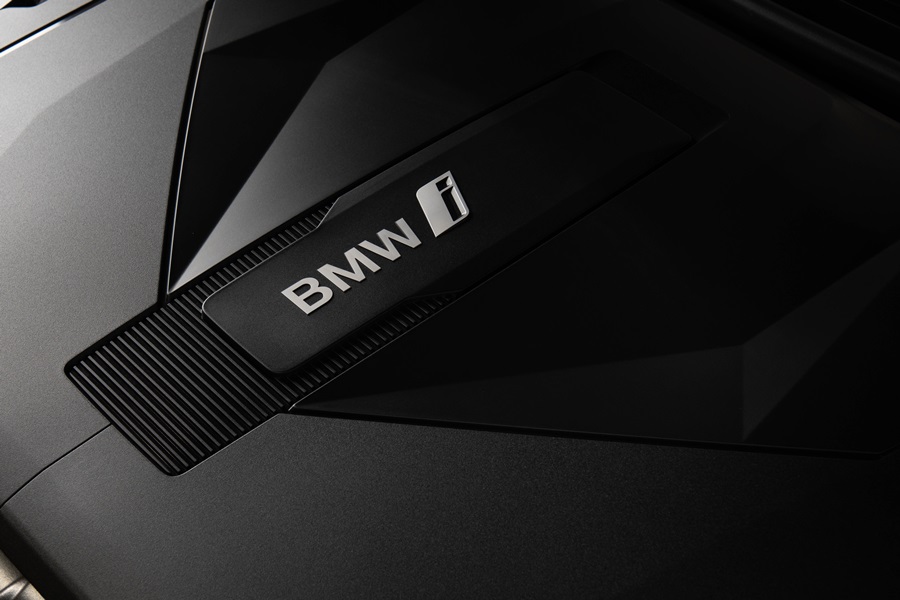 BMW-i5-14