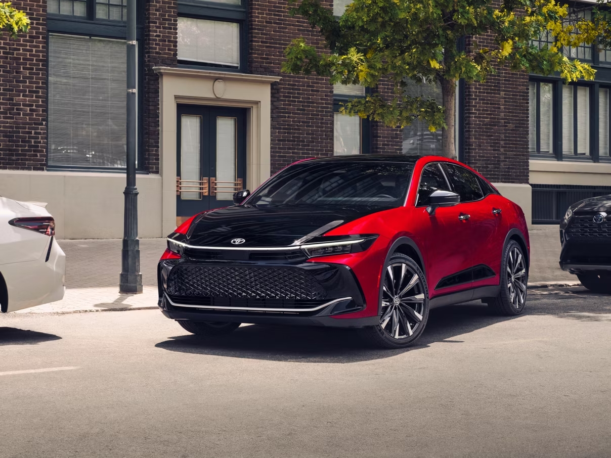 Toyota Crown Sport SUV 2026 – Toyota Crown ไฮบริด ประหยัดน้ำมัน – กรุงศรี ออโต้