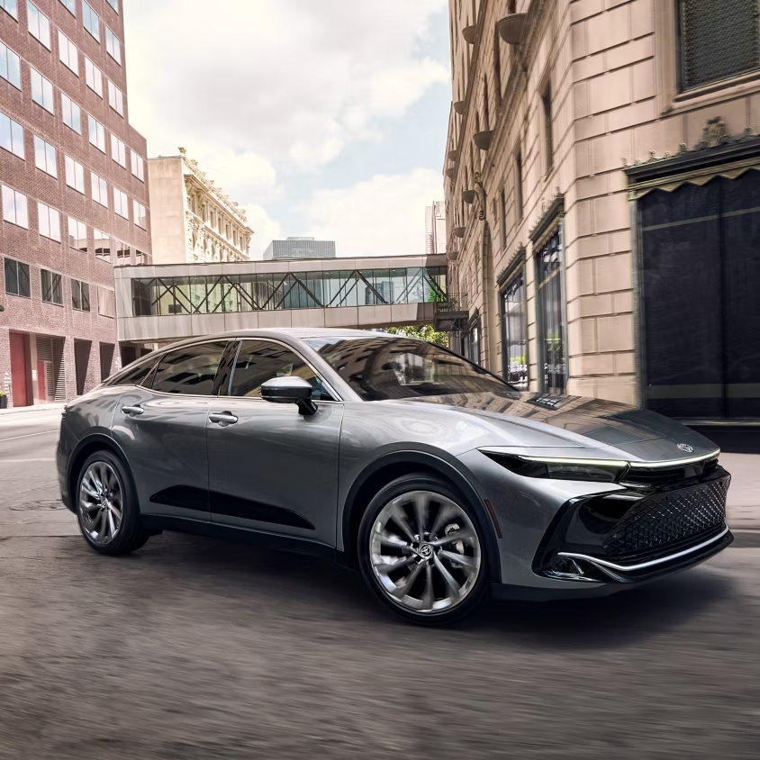 Toyota Crown Sport SUV 2026 – Toyota Crown ไฮบริด ประหยัดน้ำมัน – กรุงศรี ออโต้