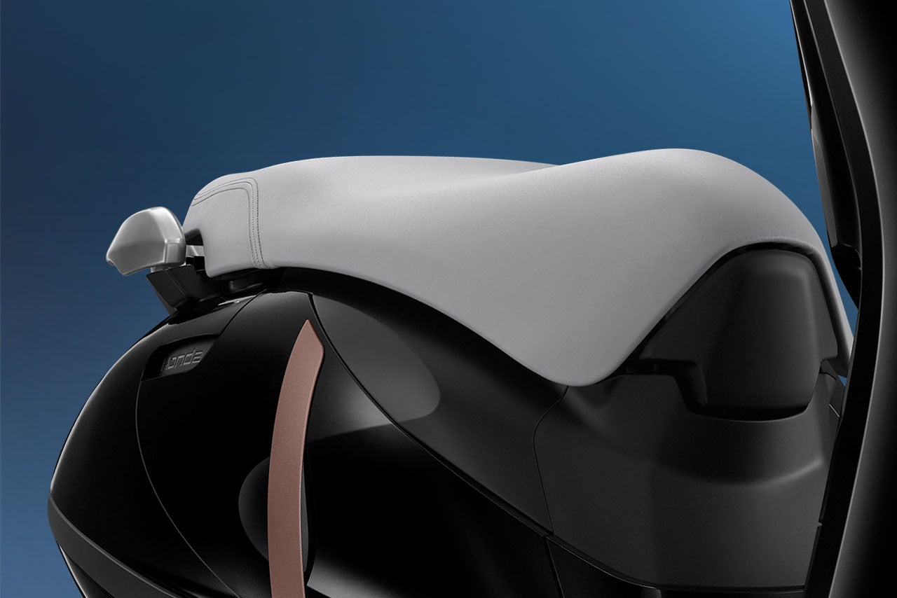 ฮอนด้า Honda UC3 – รถมอเตอร์ไซค์ไฟฟ้า ประหยัดน้ำมัน – กรุงศรี ออโต้