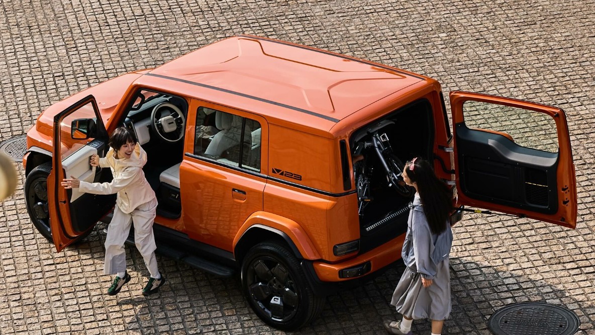 iCar V23
