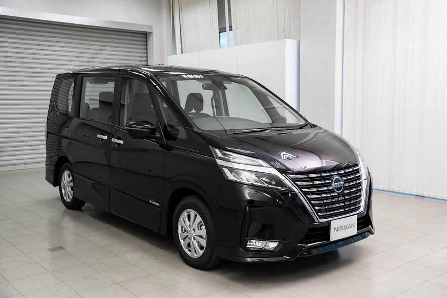 Nissan Serena Highway Star