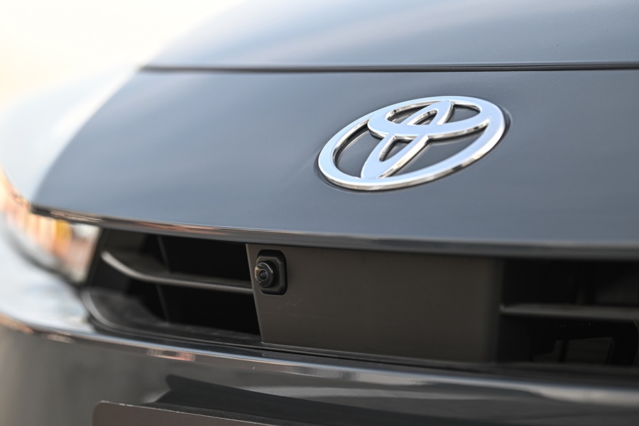 Toyota Prius generation 5