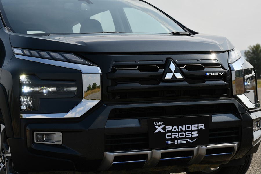 Mitsubishi Xpander Cross HEV