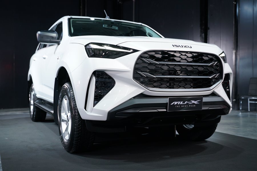 Isuzu New MU-X The Next Peak